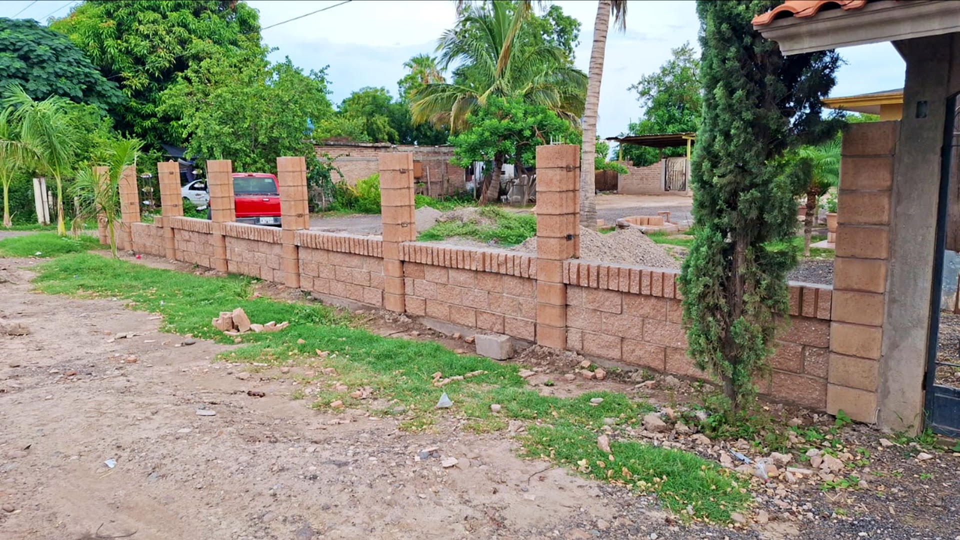 Barda de ladrillo — Dr. Home